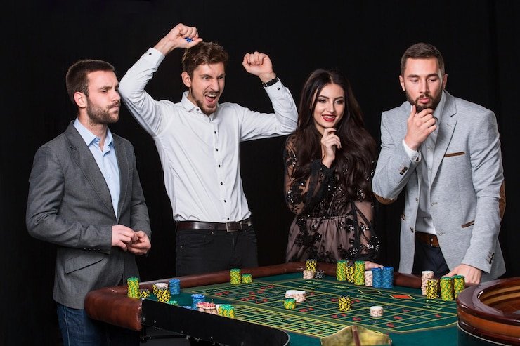Filipino players enjoying sports betting and jackpot games on royalbet